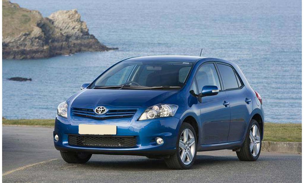 Toyota Auris  - rent a car Crna Gora